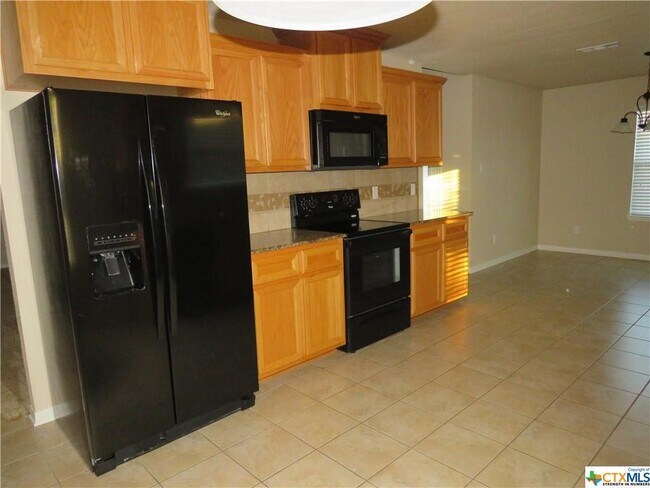 Building Photo - 6600 Alvin Dr
