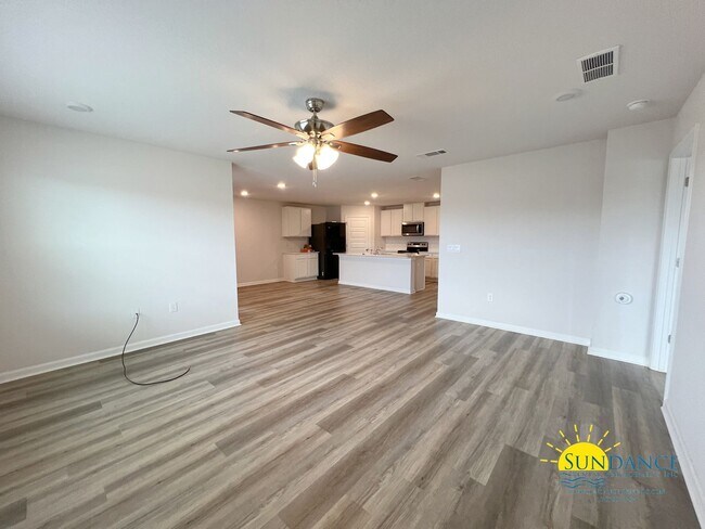 Foto del edificio - Spacious 4BR Home with Solar Panels & Smart Features in Patriot Ridge with Community Perks!