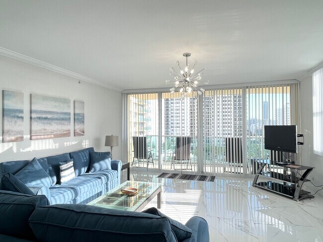 Foto del edificio - 2501 S Ocean Dr