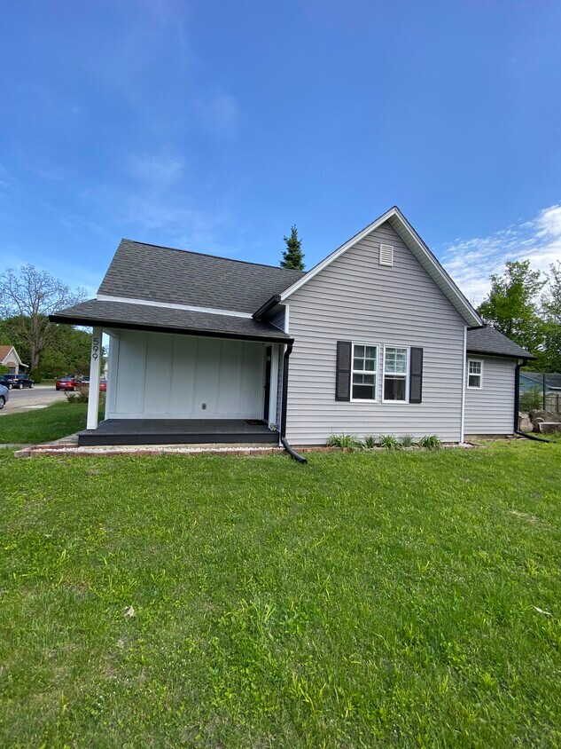 599 W Adams St, Franklin, IN 46131 House Rental in Franklin, IN