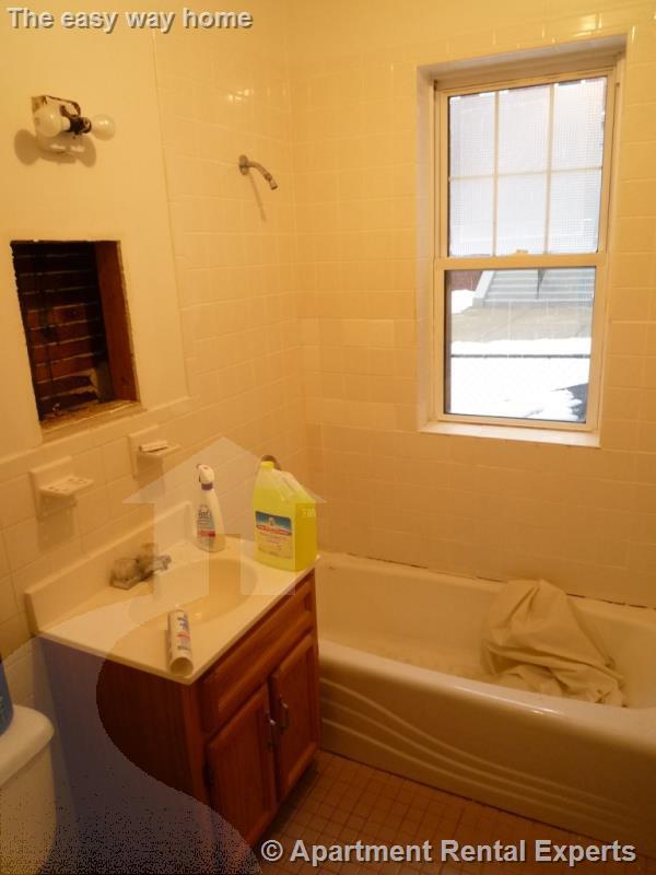 Building Photo - 157 Summer St