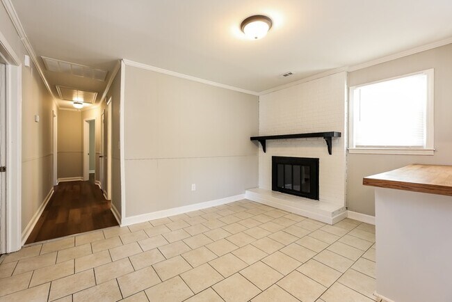 Foto del edificio - Charming 3 Bedroom Home with Fantastic Bac...