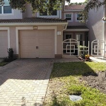 Building Photo - 8352 Quimby Cir
