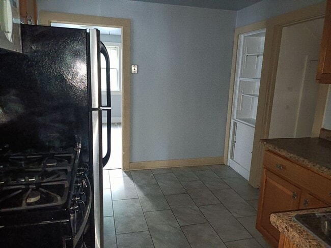 Building Photo - 2254 N 67th St