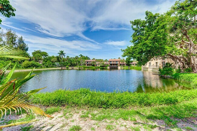 Foto del edificio - 11 Sandy Cove Rd
