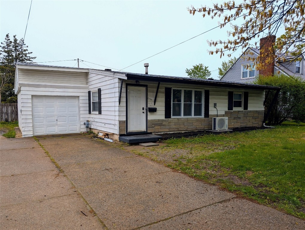 Primary Photo - 650 E 38th St