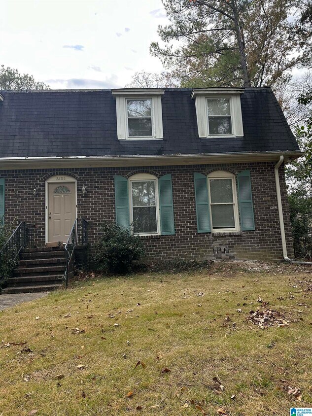 Foto principal - 3208 Westbrook Dr