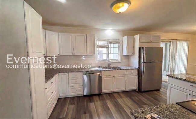 Foto del edificio - 7701 W 95th Terrace