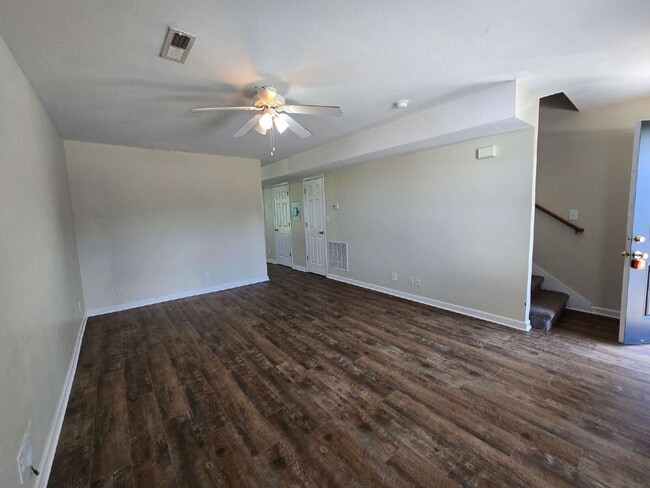 Building Photo - 253-1A EXECUTIVE AVE, CLARKSVILLE, TN 37042