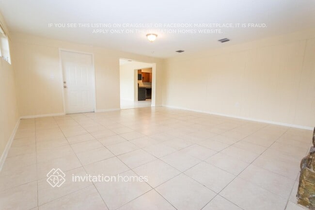 Foto del edificio - 710 NW 176th Terrace