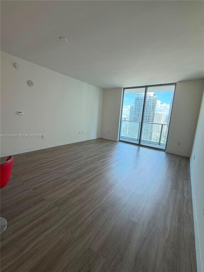 Foto del edificio - 1100 S Miami Ave