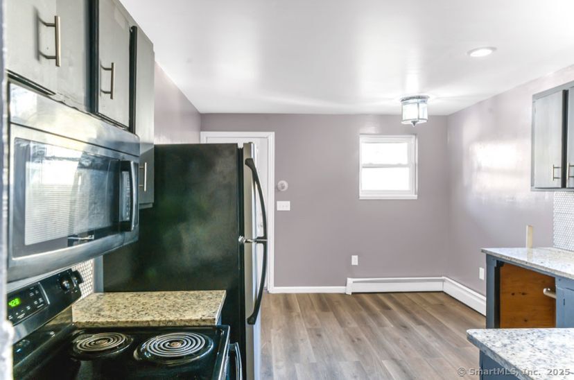 Foto principal - 22 Wyman St