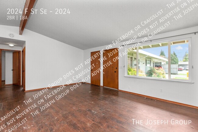 Foto del edificio - 2024 F St SE