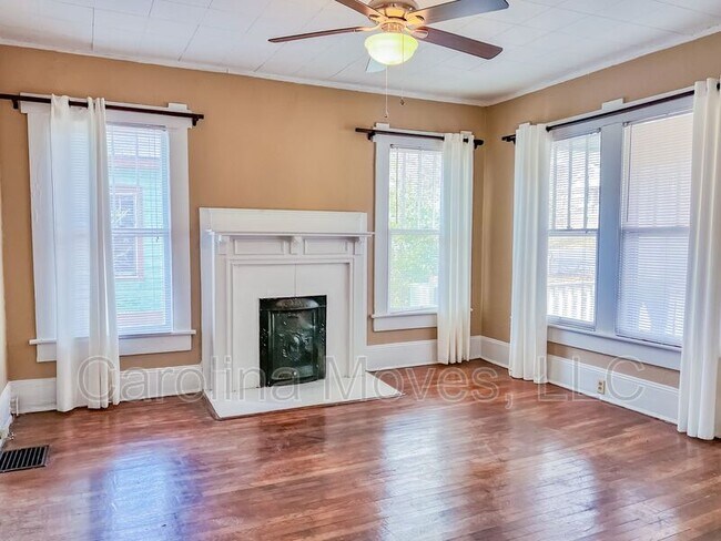 Foto del edificio - 771 Maple St