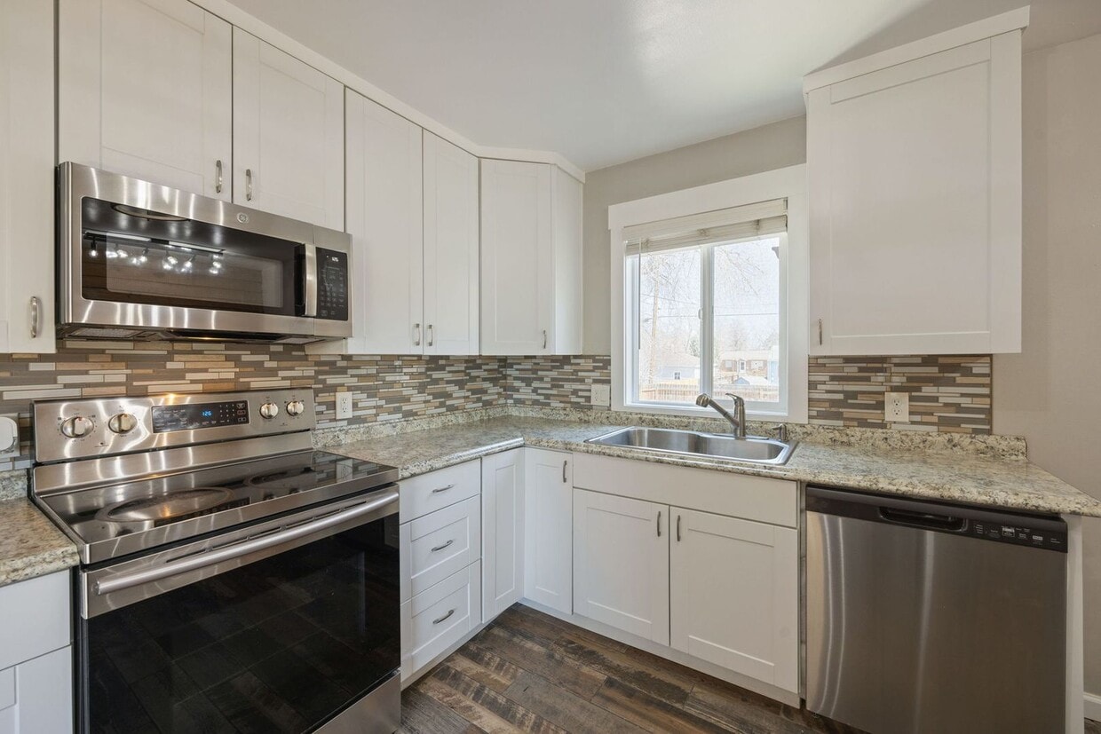 Primary Photo - Updated and Well-Cared-For 4 Bedroom Home ...