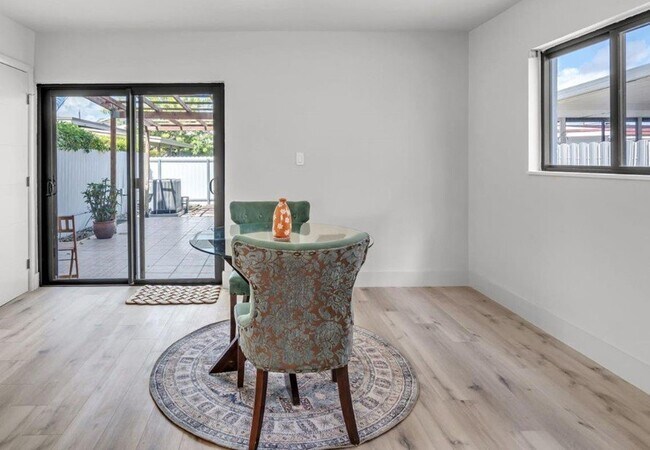 Foto del edificio - 8774 SW 36th St