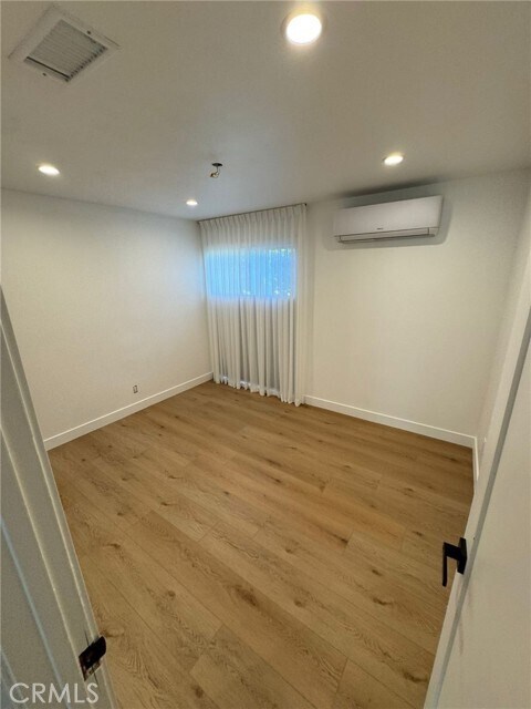 Foto del edificio - 7258 Ponce Ave