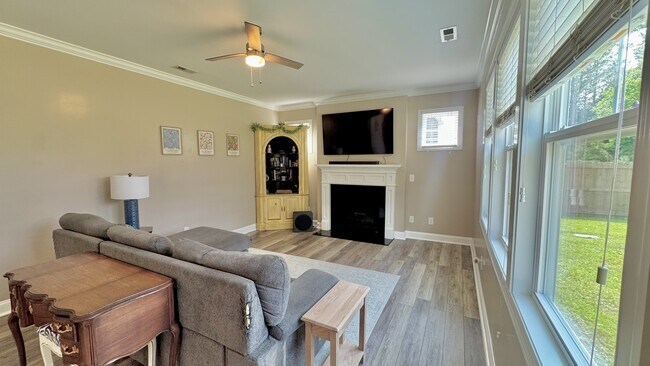 Building Photo - 108 Courtney Dr