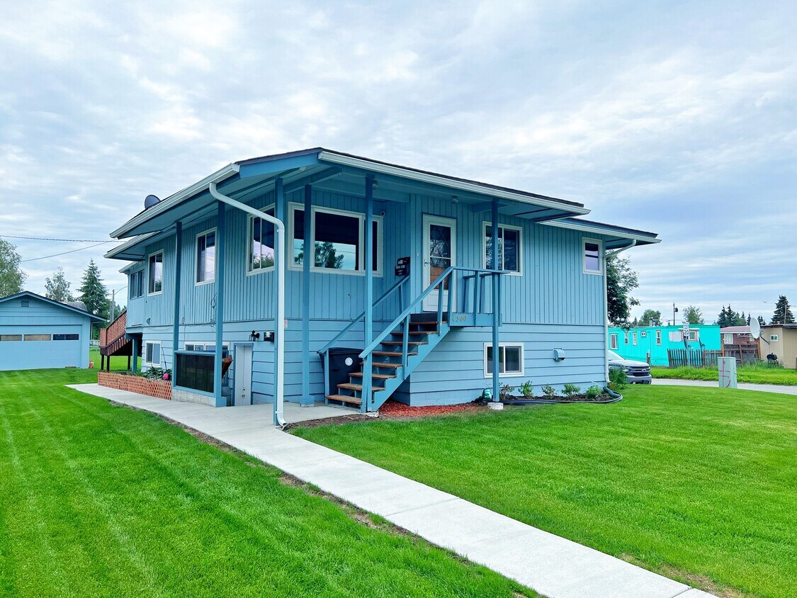 Foto principal - 4300 E 6th Ave