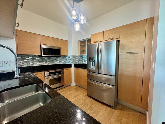 Foto del edificio - 31 SE 5th St