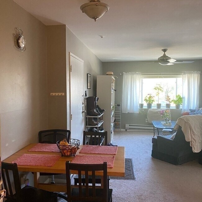 Foto del edificio - 461 Washington St