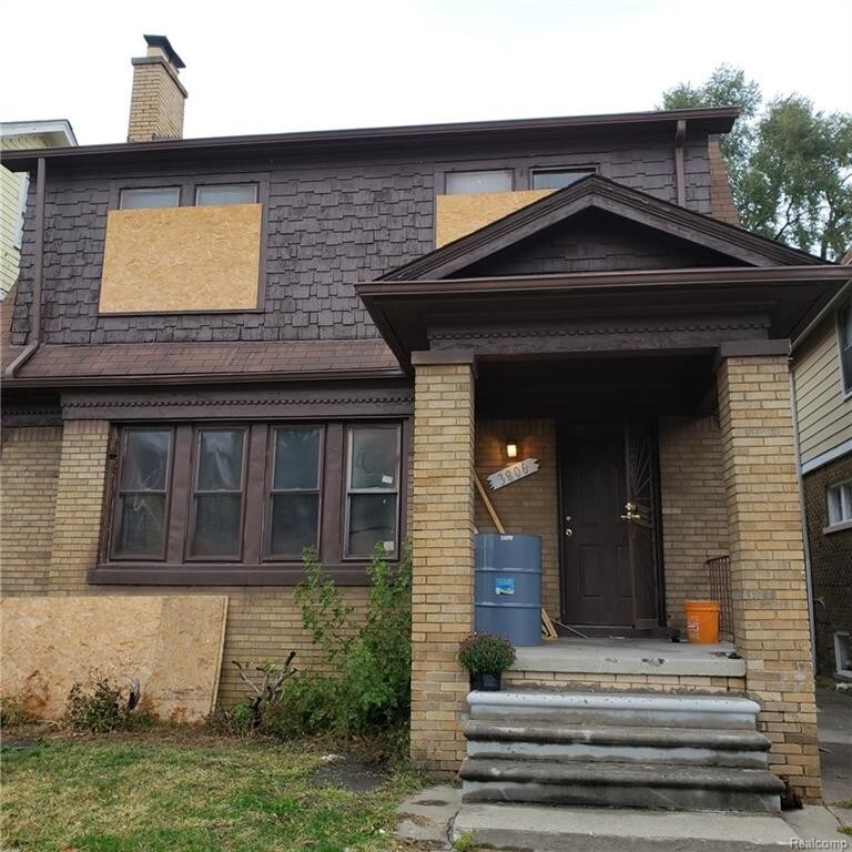Primary Photo - 3806 Pasadena St