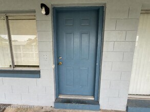 Building Photo - 180 Minna Ln