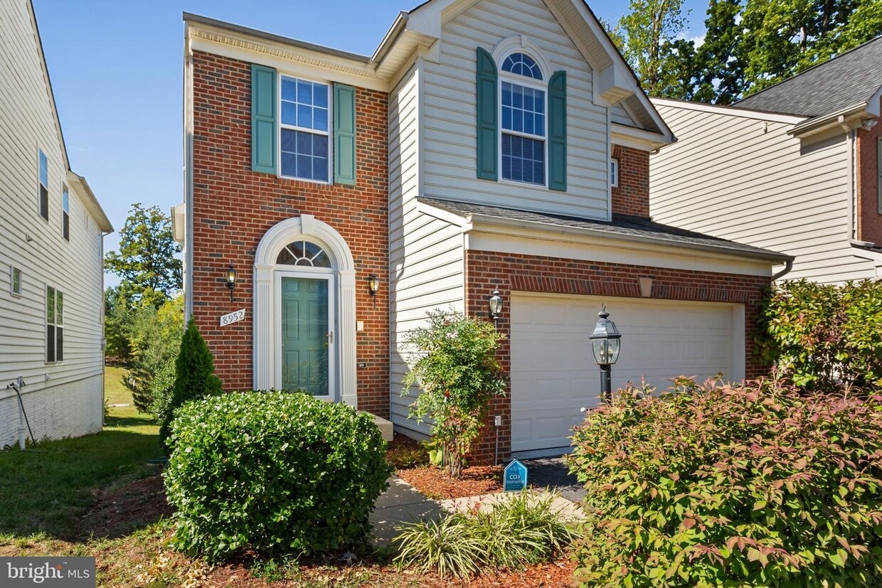 8952 Landerfield Ct, Lorton, VA 22079 House Rental in Lorton, VA