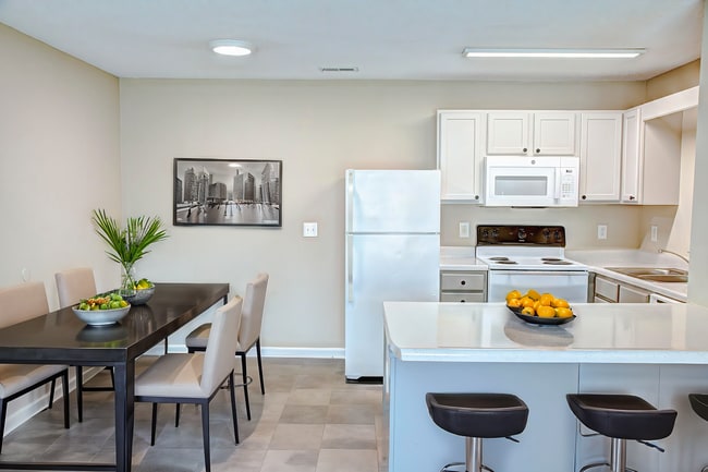Foto del edificio - Autumn Chase Apartment Community