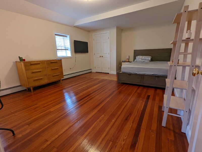 Foto principal - 6 Prospect Hill Rd