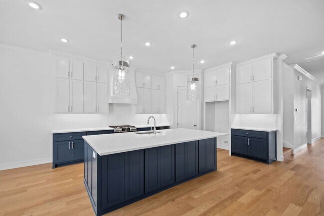 Foto del edificio - 6465 Courtland Ave