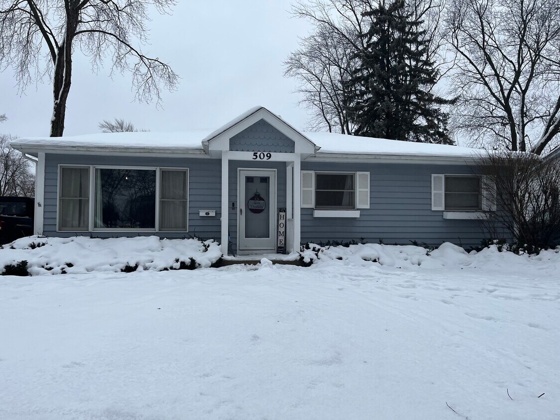 509 Bonniebrook Ave, Mundelein, IL 60060 House Rental in Mundelein