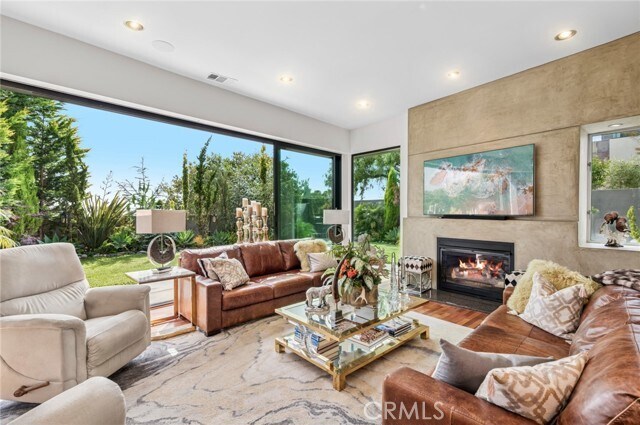 Foto del edificio - 3251 Rimcrest Cir