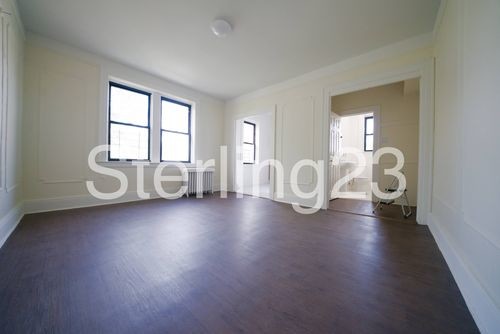 Foto del edificio - 3962 65th St