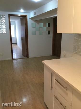 Foto del edificio - 5834 63rd St