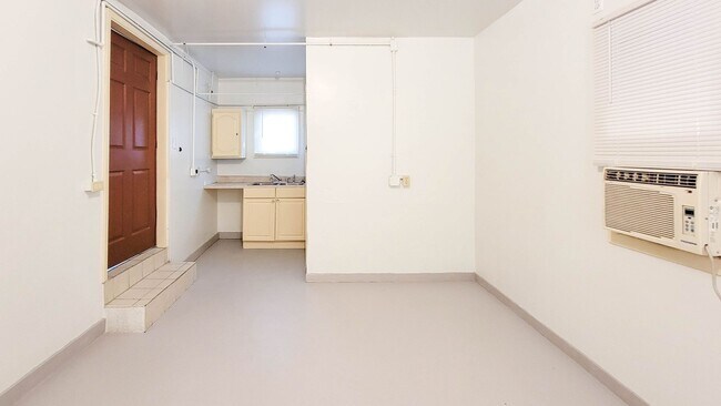 Foto del edificio - 704 Wellesley Rd