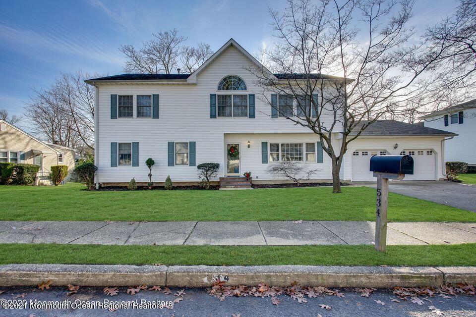 534 Apple Dr, Oakhurst, NJ 07755 House Rental in Oakhurst, NJ