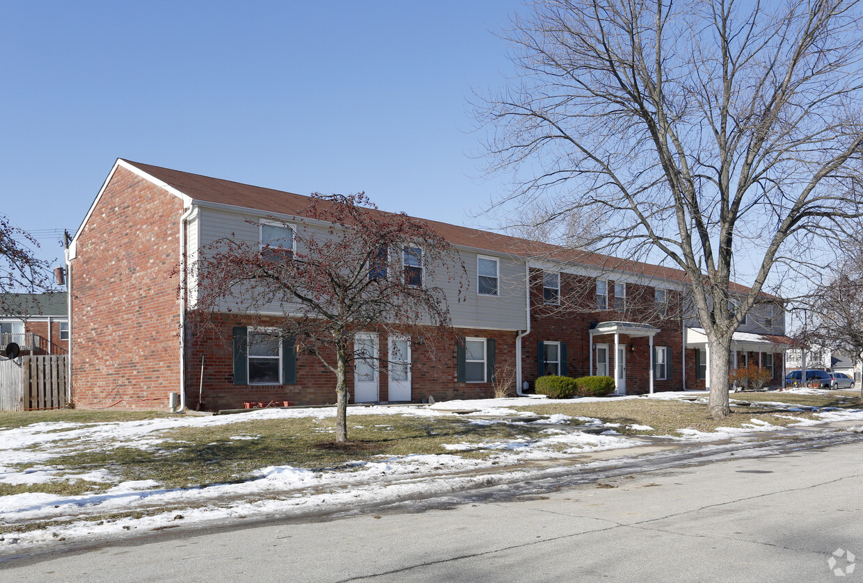 Primary Photo - Weston Village Apartments