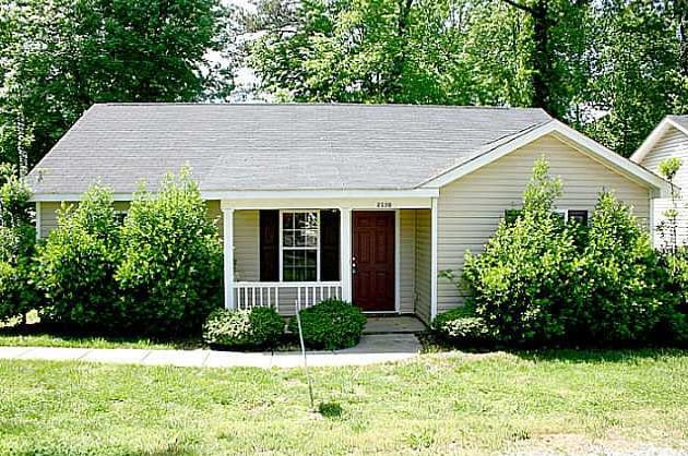 Foto principal - 2130 Amesbury Ave