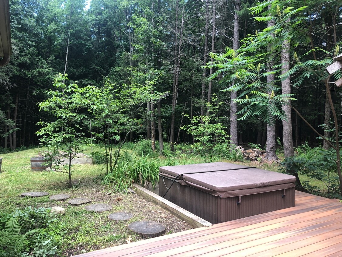 Primary Photo - 221 Miller Rd