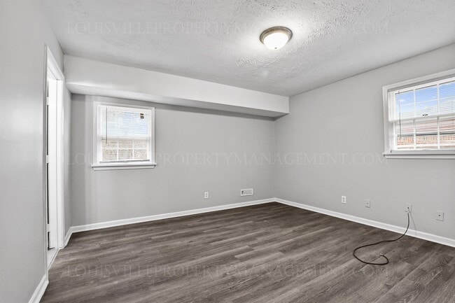 Building Photo - 9410 Michael Edward Dr