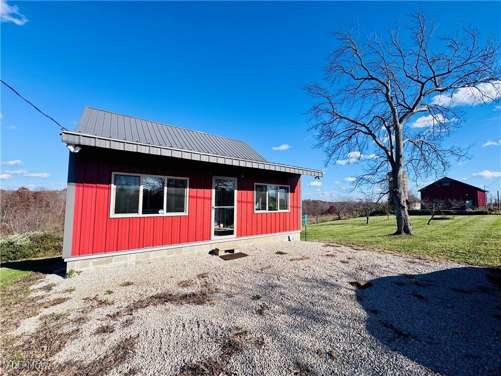 Foto principal - 3420 Point Lookout Rd