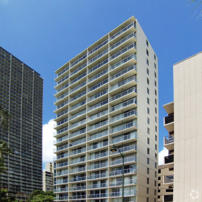 Building Photo - Seaside Suites