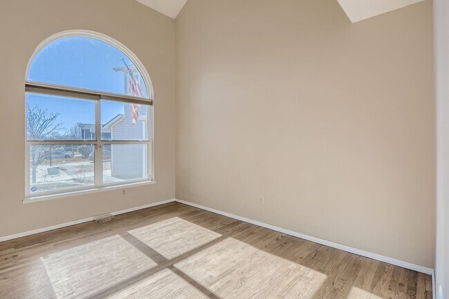 Foto del edificio - 4366 Witches Hollow Ln