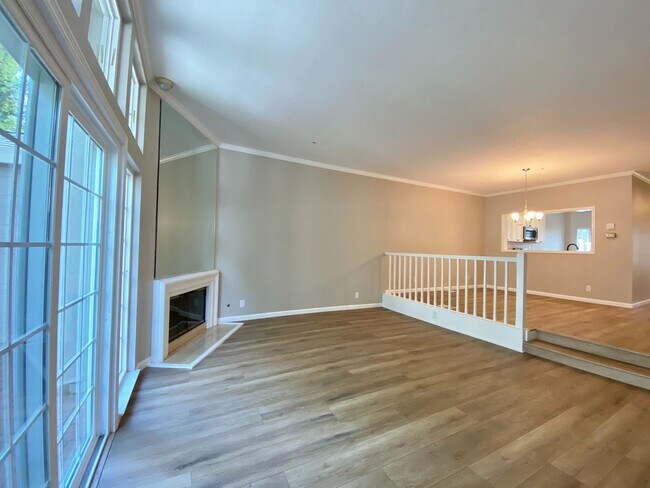 Foto del edificio - Updated 2 Bed 2 Story Napa Valley Club Con...
