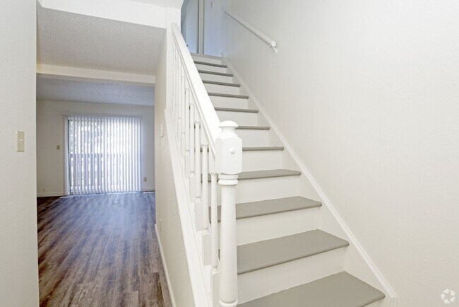 Foto del edificio - Tuscany Ridge Townhomes