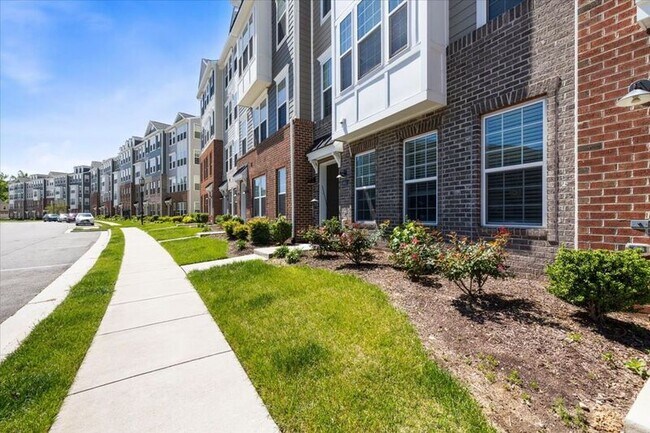 Building Photo - 4641 Wistar Creek Dr