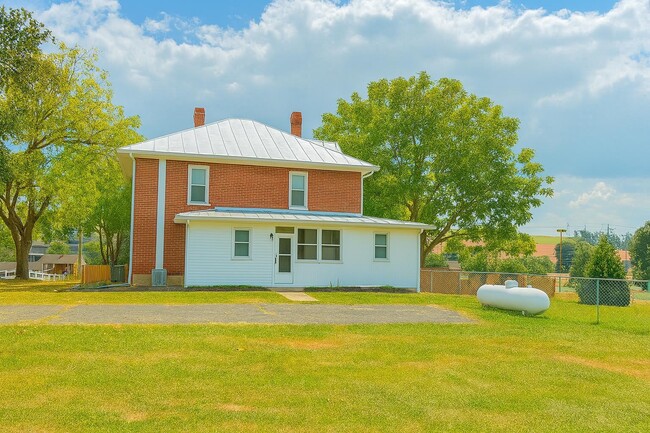 Building Photo - 3039 John Wayland Hwy