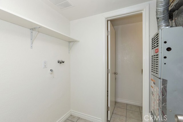 Building Photo - 2606 W Curie Ave