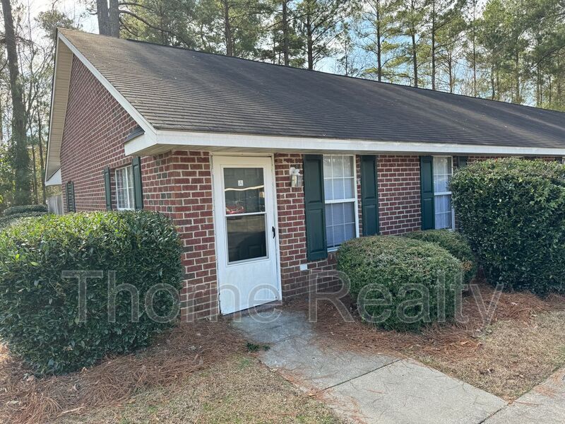 2250 Sherwood Ave Unit APT A, Tarboro, NC 27886 Condo for Rent in
